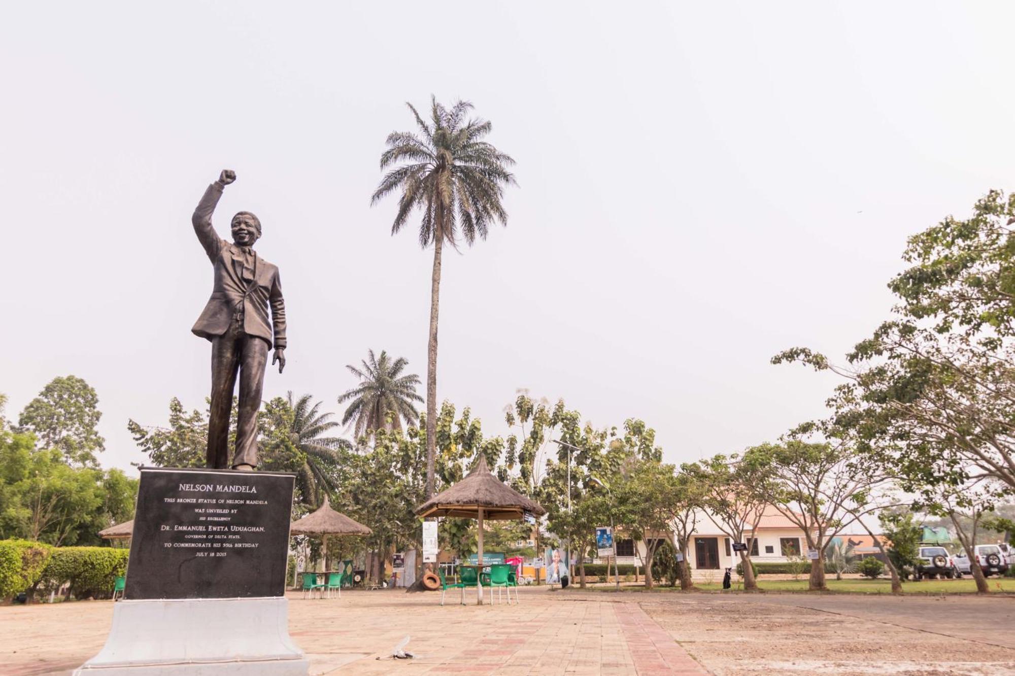فندق Nelson Mandela Gardens Okpanam المظهر الخارجي الصورة
